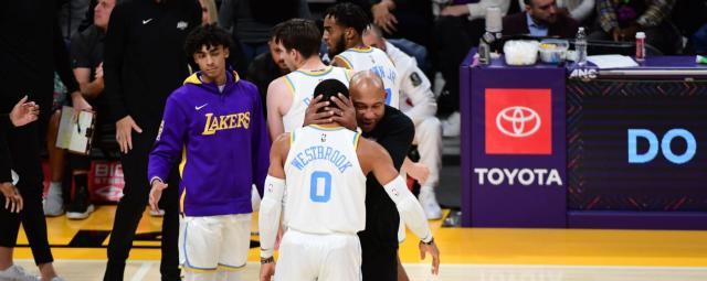 开云下载-当湖人迎来赛季首胜，他们朝找到身份又迈出了一步